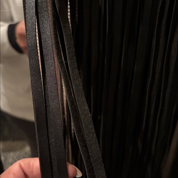 Black Fringe Belt Skirt - Picture 5 of 9